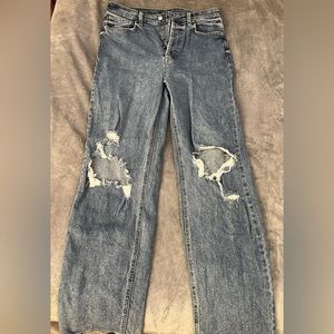 Ripped mom jeans, Size 6 Juniors, Wild Fable